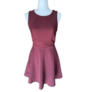 Monteau Burgundy Fit & Flare Sleeveless Dress Size Medium